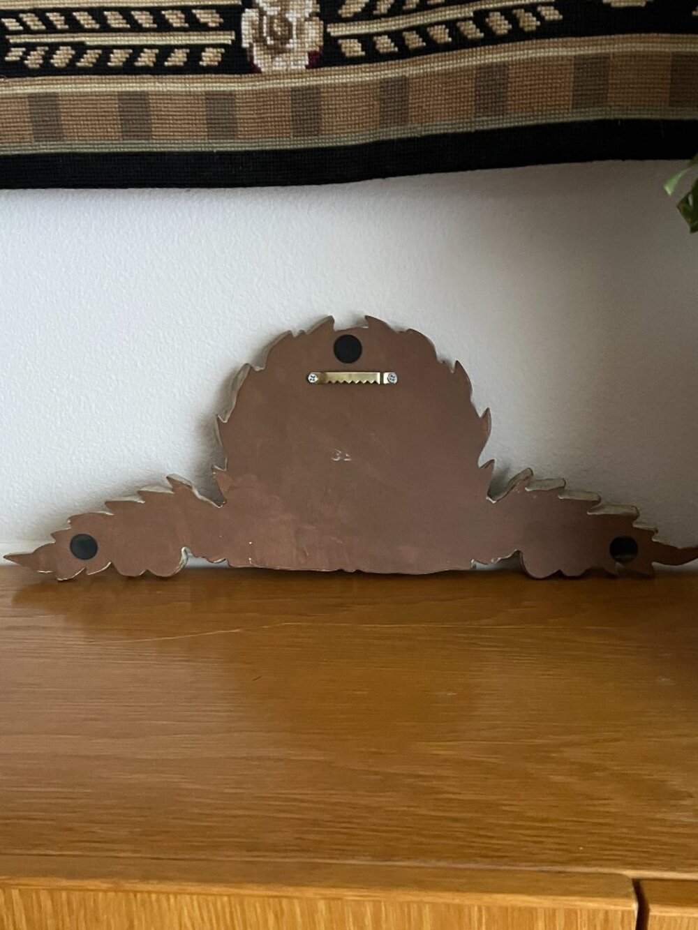 Resin Scallop Overdoor Architectural Sculpture - Picture 2 of 2